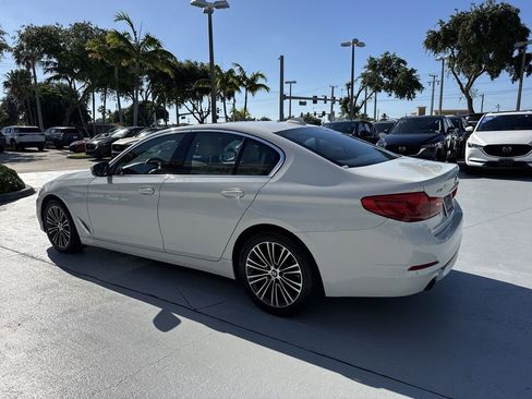 Used 2019 BMW 530i xDrive AWD/4WD image 12