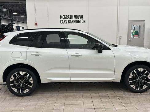 New 2026 Volvo XC60 B5 Plus w/ Climate Package AWD/4WD image 4