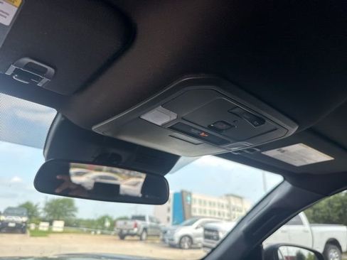 Used 2025 Toyota Tacoma SR image 14