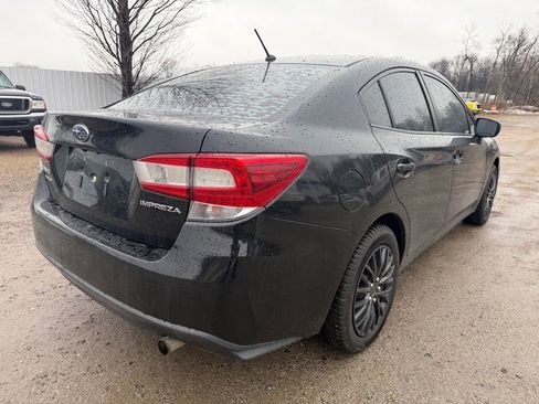 Used 2019 Subaru Impreza 2.0i image 5