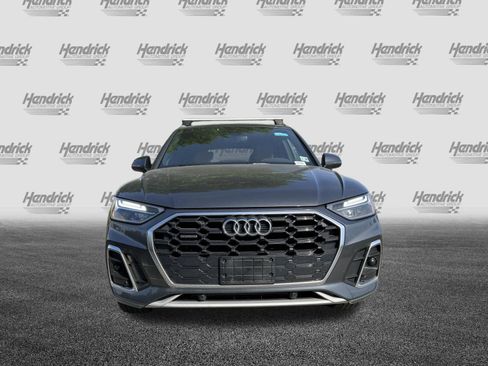 Certified 2023 Audi Q5 2.0T Premium w/ Convenience Package AWD/4WD image 3