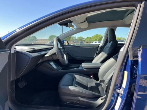 Used 2025 Tesla Model 3 RWD image 10