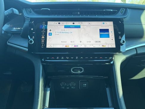 New 2026 Jeep Grand Cherokee L Limited AWD/4WD image 18