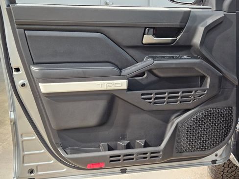 Used 2024 Toyota Tacoma TRD Off-Road AWD/4WD image 20