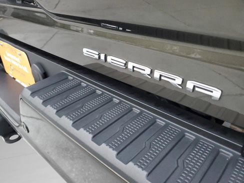 Used 2022 GMC Sierra 2500 Denali w/ Technology Package image 28