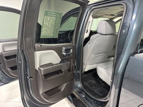 Used 2017 Chevrolet Silverado 1500 W/T AWD/4WD image 21