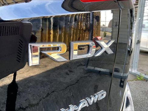 Used 2024 Acura RDX SH-AWD image 42