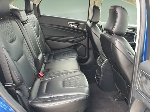 Used 2023 Ford Edge Titanium AWD/4WD image 20