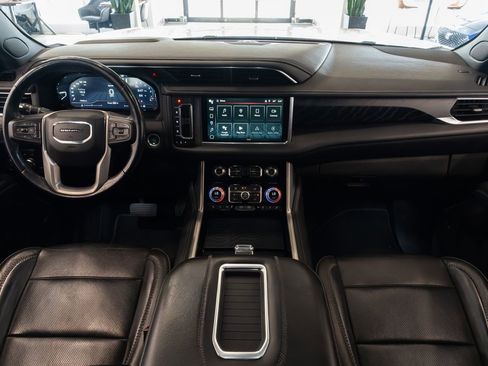 Used 2022 GMC Yukon Denali AWD/4WD image 7
