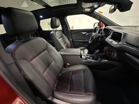 Used 2021 Chevrolet Blazer RS w/ Enhanced Convenience Package AWD/4WD image 29