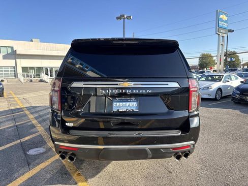 Certified 2022 Chevrolet Suburban High Country image 7