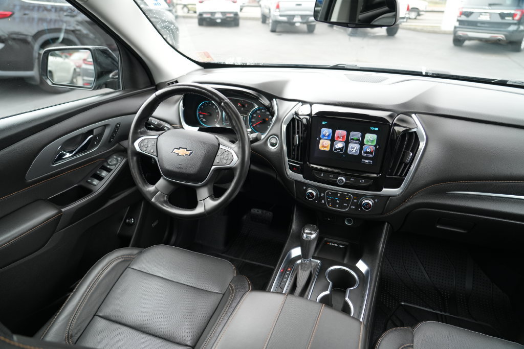 Used 2019 Chevrolet Traverse Premier w/ Redline Edition AWD/4WD image 23