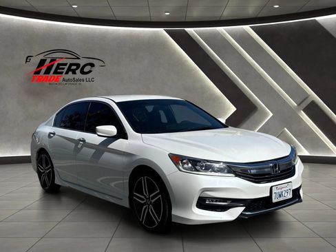 Used 2017 Honda Accord Sport image 1