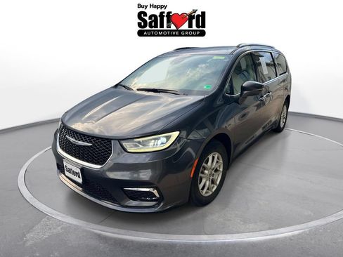 Used 2021 Chrysler Pacifica Touring-L w/ Uconnect Theater Family Group FWD image 1
