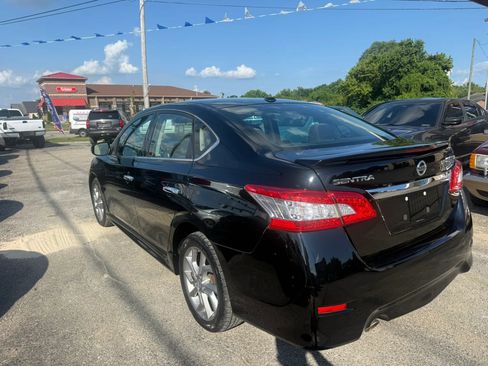 Used 2015 Nissan Sentra SR w/ Navigation Package FWD image 4