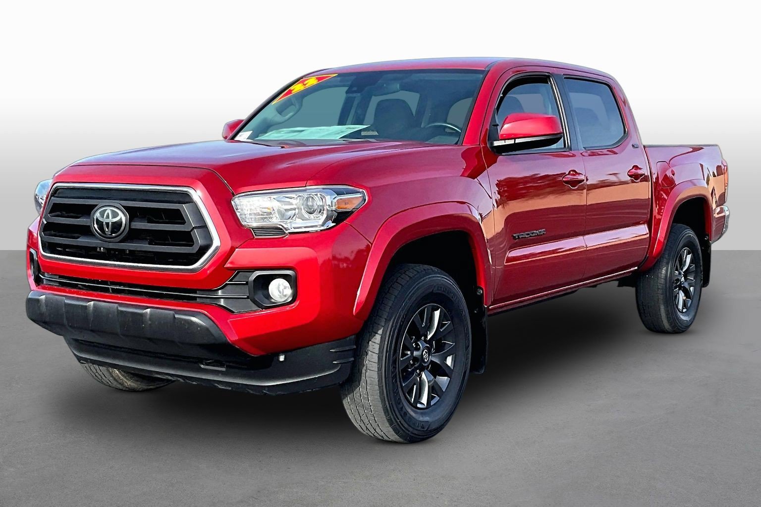 Used 2022 Toyota Tacoma SR5 w/ SR5 Appearance Package (SM) RWD image 1