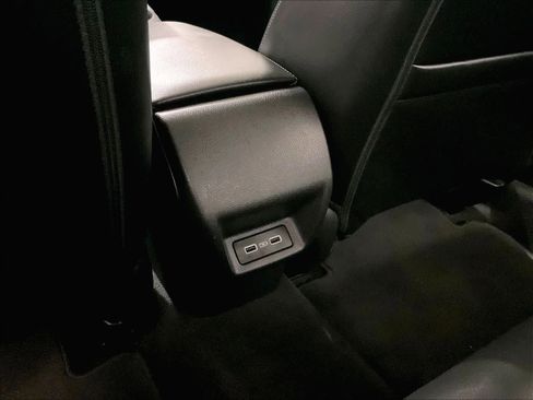 Used 2023 Honda Civic Touring image 28