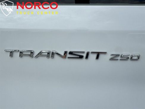 Used 2017 Ford Transit 250 130 Low Roof image 15