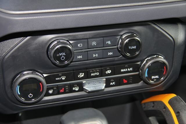 Used 2024 Ford Bronco Badlands AWD/4WD image 29