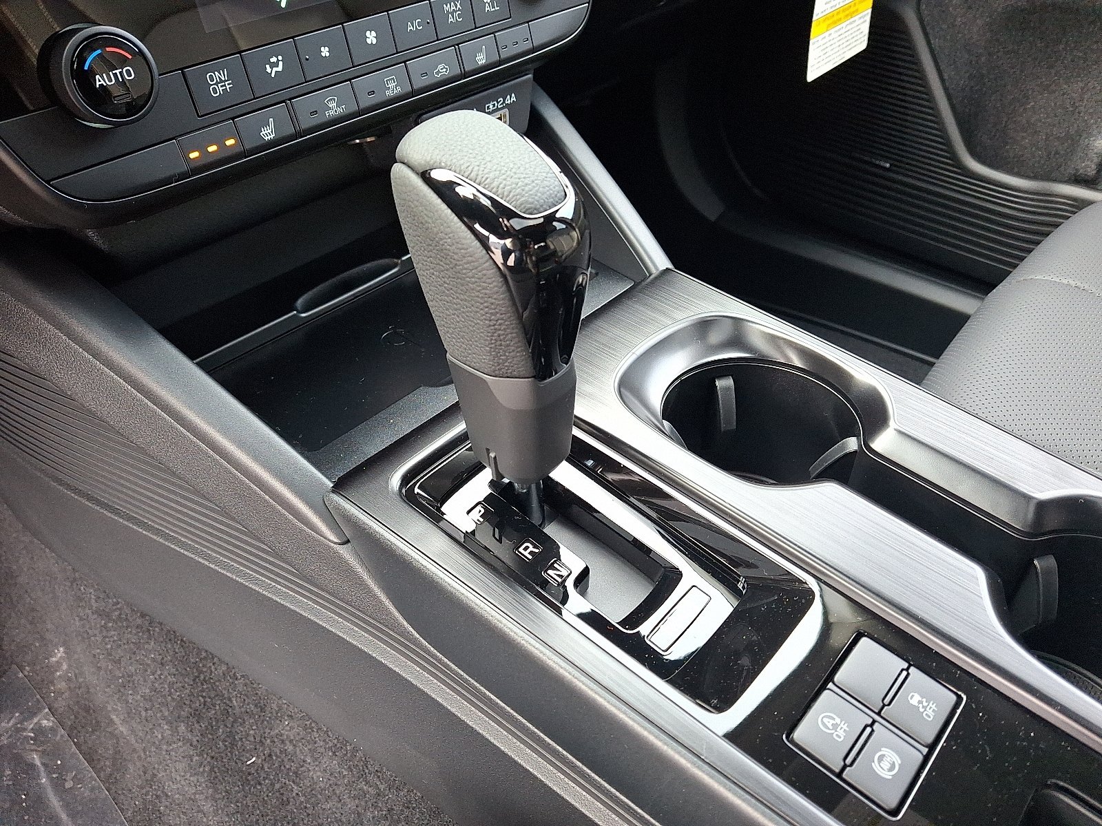New 2026 Subaru Outback Limited AWD/4WD image 11