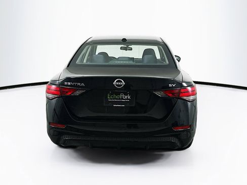 Used 2024 Nissan Sentra SV image 7