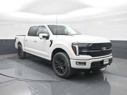 New 2025 Ford F150 Platinum w/ FX4 Off-Road Package image 8