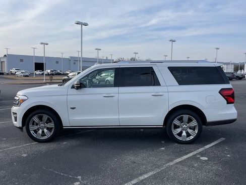 Used 2022 Ford Expedition Max King Ranch image 2