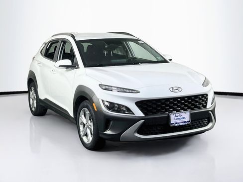 Used 2023 Hyundai Kona SEL w/ Cargo Package AWD/4WD image 3