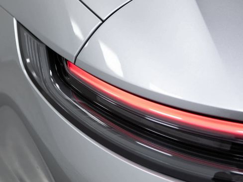 Used 2024 Porsche 911 Targa 4 GTS image 32