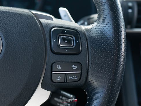 Used 2018 Lexus IS 300 F Sport image 25