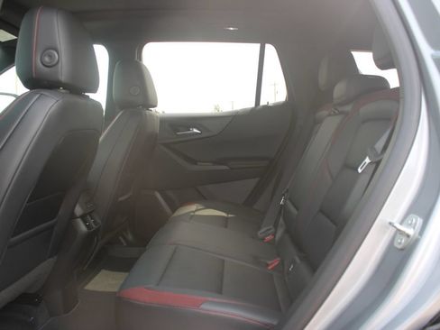 New 2027 Chevrolet Equinox RS w/ Convenience Package III AWD/4WD image 28