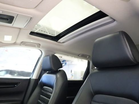 Used 2025 Honda CR-V EX-L image 29