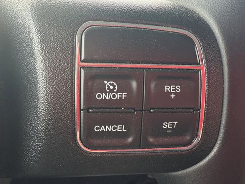 Used 2018 Jeep Wrangler Sport AWD/4WD image 30