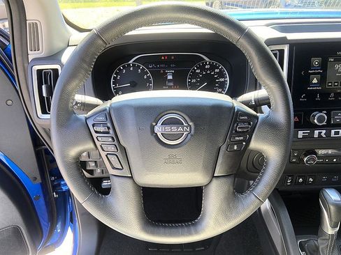 Certified 2025 Nissan Frontier SV w/ SV Convenience Package RWD image 13