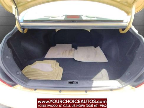 Used 2004 Hyundai Elantra GLS image 10