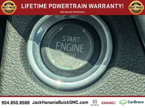 Used 2025 Buick Envista Avenir FWD image 32
