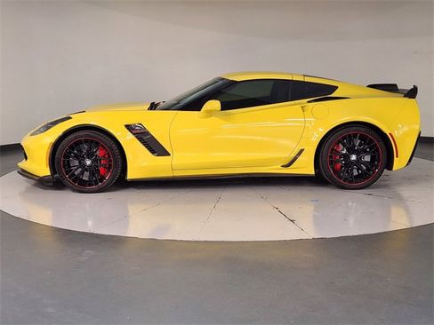 Used 2019 Chevrolet Corvette Z06 image 4