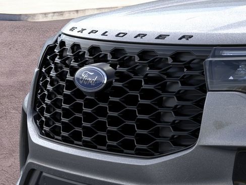 New 2026 Ford Explorer ST-Line AWD/4WD image 18