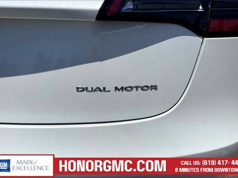 Used 2020 Tesla Model 3 Long Range AWD/4WD image 22