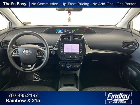 Used 2021 Toyota Prius LE image 14