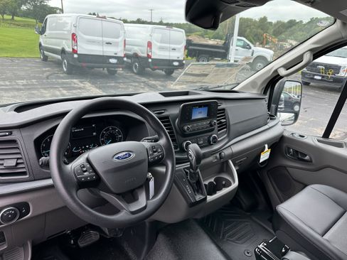 Used 2025 Ford Transit 150 Low Roof w/ Load Area Protection Package RWD image 2