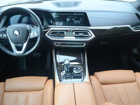 Used 2023 BMW X5 xDrive40i w/ Executive Package image 17