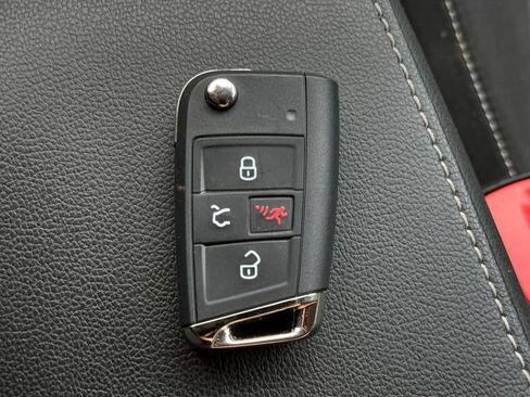 Used 2024 Volkswagen Tiguan S AWD/4WD image 41