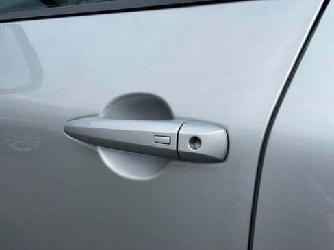 Certified 2023 Nissan Rogue SV AWD/4WD image 32