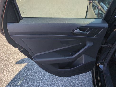 Used 2019 Volkswagen Jetta S FWD image 27