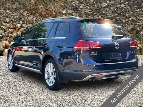 Used 2017 Volkswagen Golf Alltrack SE AWD/4WD image 11