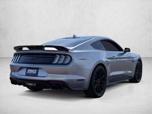 Used 2022 Ford Mustang GT Premium RWD image 5