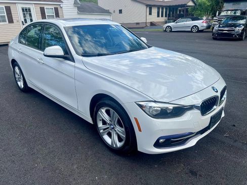 Used 2016 BMW 328i xDrive Sedan AWD/4WD image 8