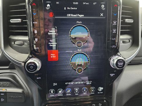 Used 2021 RAM 2500 Laramie w/ Night Edition image 61