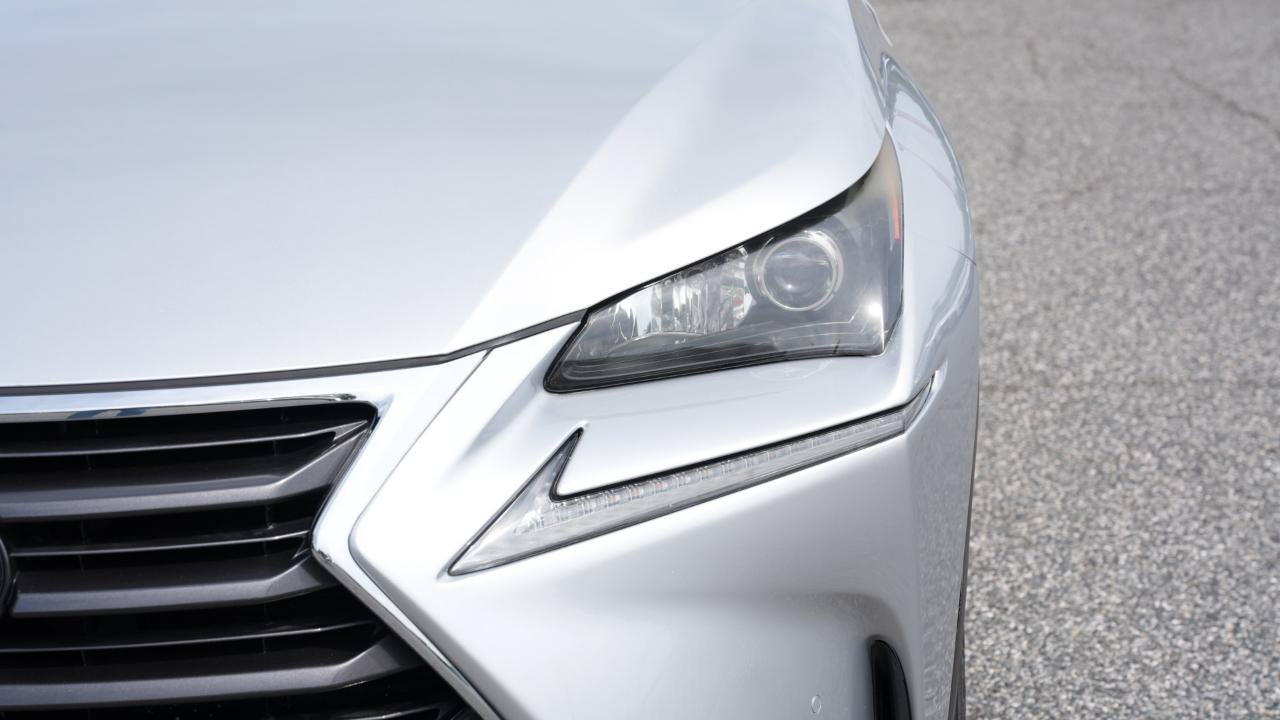 Used 2016 Lexus NX 200t FWD w/ Premium Package image 4